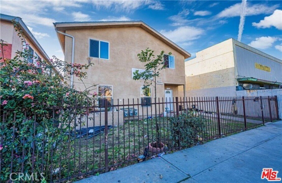 Photo - 10605 Avalon Blvd