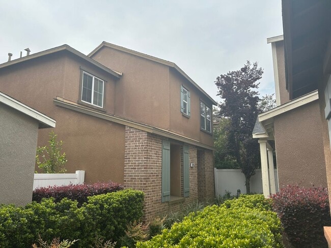 Photo - Spacious home in University Park
