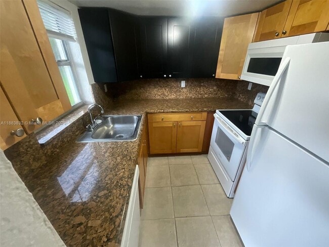 Photo - 3090 Coral Springs Dr Unit 2