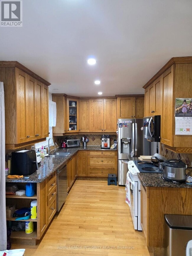 Photo - 63 Topley Crescent