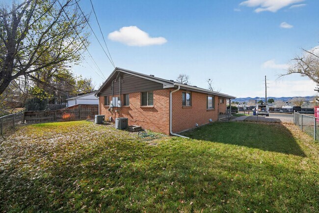 Photo - 6014 S Prince St