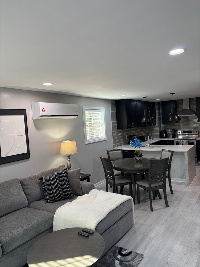 Photo - 665 S Preston Ct Unit B