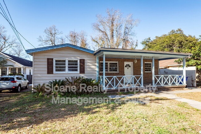 Photo - 1520 N Avalon Cir