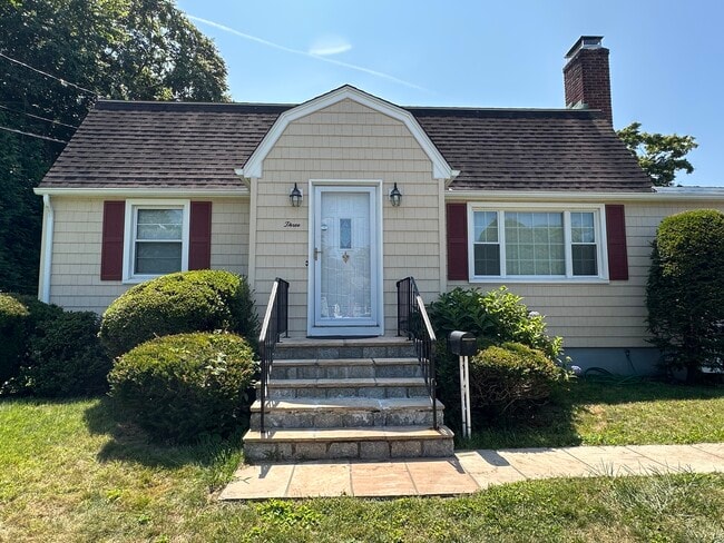 Photo - 3 Wynne Rd House