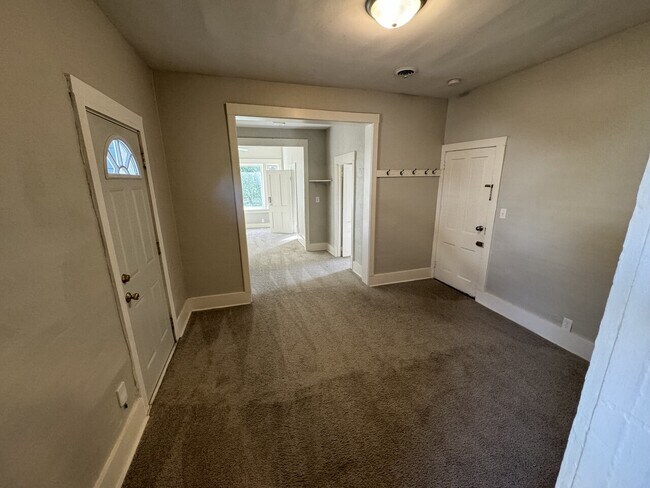 Photo - 616 W College Ave Unit 616