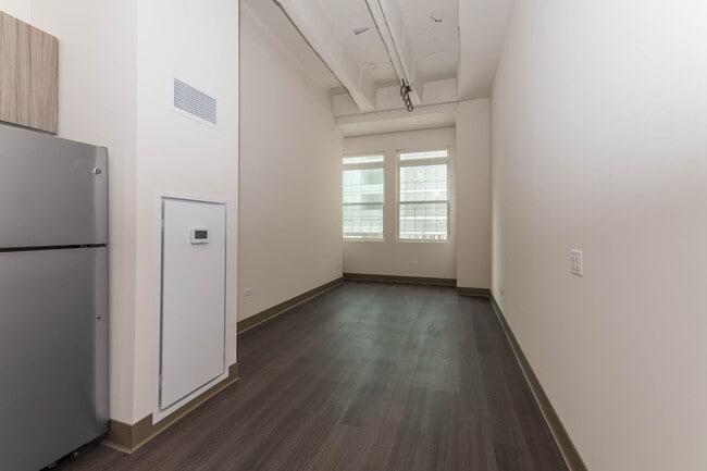820 Michigan by 3L Living