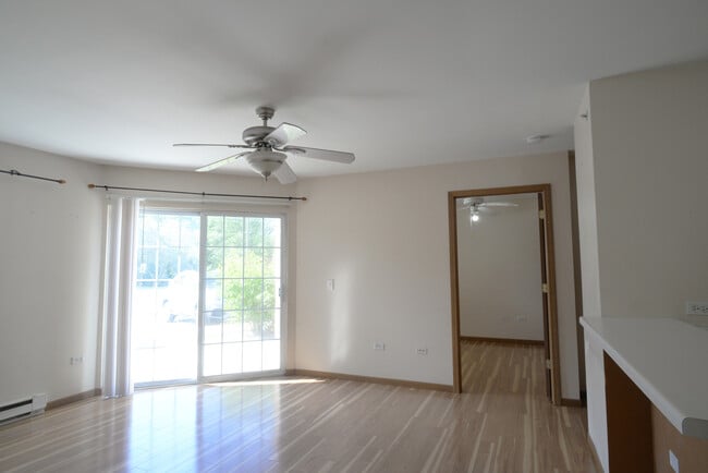 Photo - 1548 W Sand Bar Ct Unit 1G
