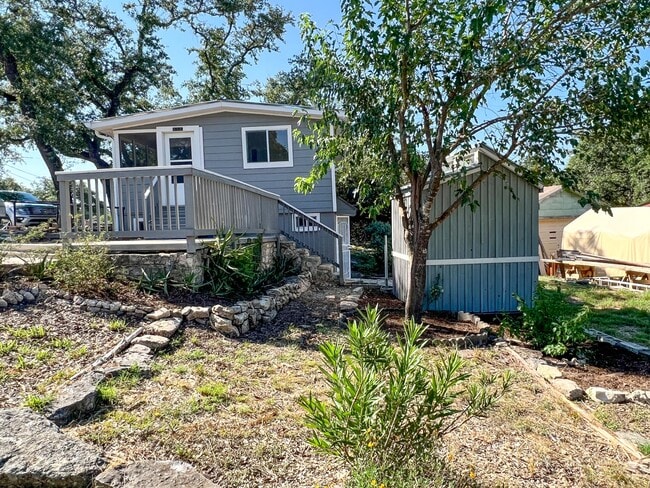 Photo - 668 Creekside Dr