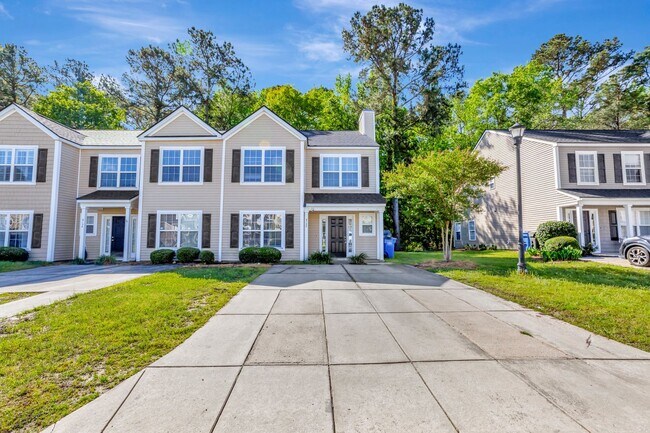 Spacious Townhome in Wescott Plantation! - Spacious Townhome in Wescott Plantation!