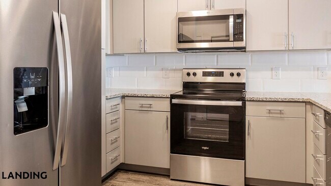 Photo - 185 Polaris Pointe Unit 1-316