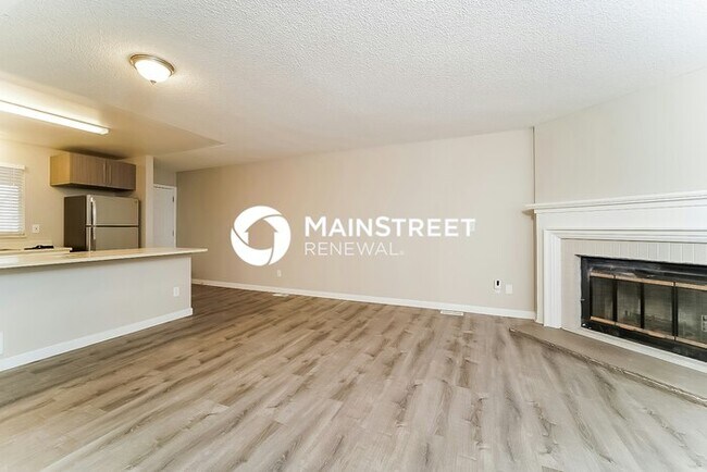 Photo - 3 Bedroom Pet-Friendly Home in DENVER, CO with Main Street Renewal