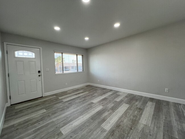 Photo - REMODELED 3 BEDROOM PLUS BONUS ROOM/BEDROOM. GREAT BACKYARD
