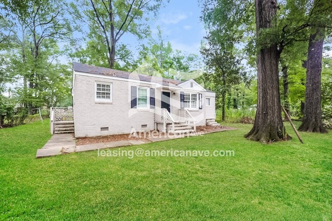 Photo - 2438 Pye Ave