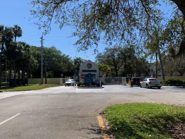 Photo - 3477 NW 44th St Unidad 103