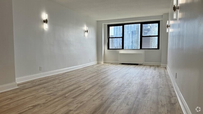 Building Photo - 201 St Pauls Ave Unit 14F Rental