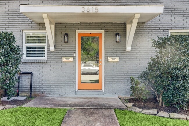Building Photo - 3615 Murworth Dr