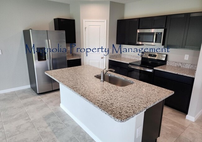 Photo - 261 Piave St