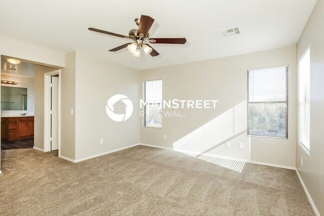 6 Bedroom Pet-Friendly Home in Tolleson, AZ with Main Street Renewal