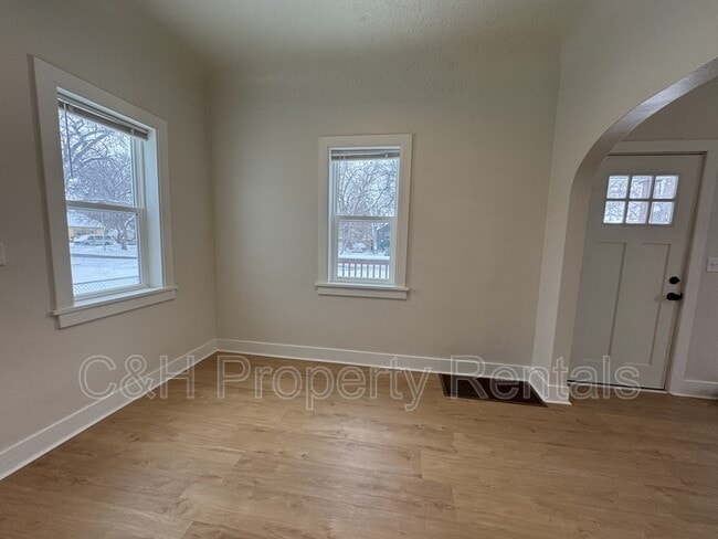 Photo - 711 Wyoming Ave