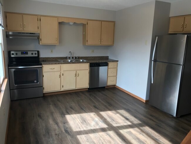 Photo - 116 Woodcrest Dr