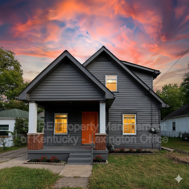 Building Photo - 564 Ohio St