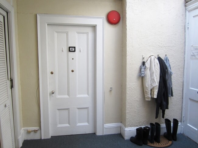 Photo - 471 Commonwealth Ave Unit #4F