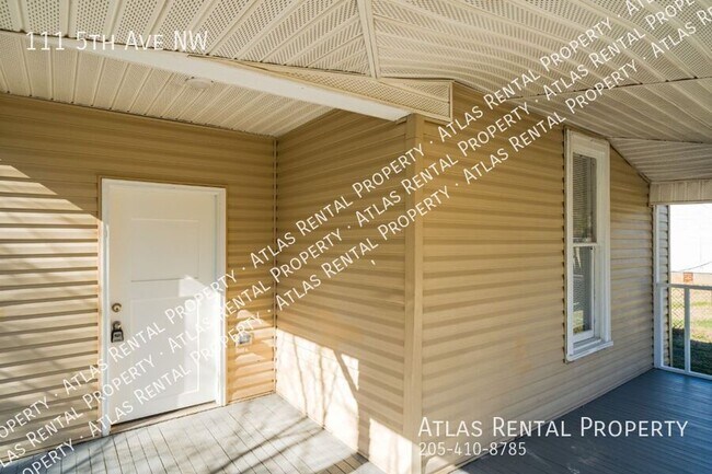 Photo - 111 5th Ave NW