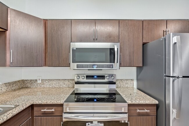 Photo - 109 E Broadway Rd Unit 5