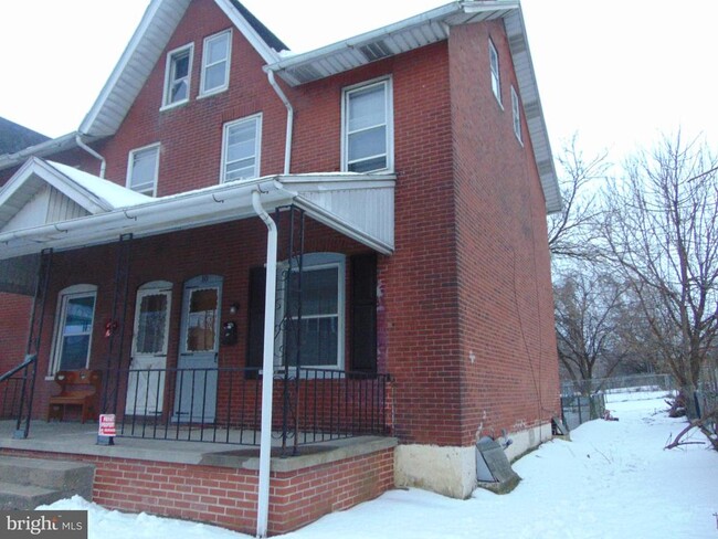 Photo - 10 Strode Ave Casa