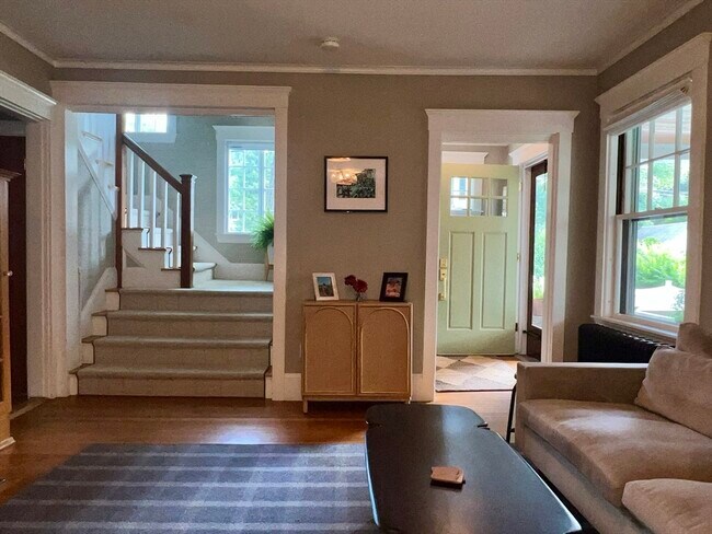 Photo - 211 Forest St