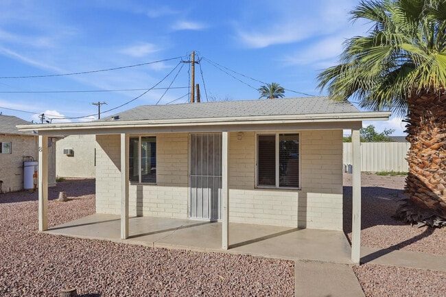 Photo - 623 S Country Club Dr Unidad 8