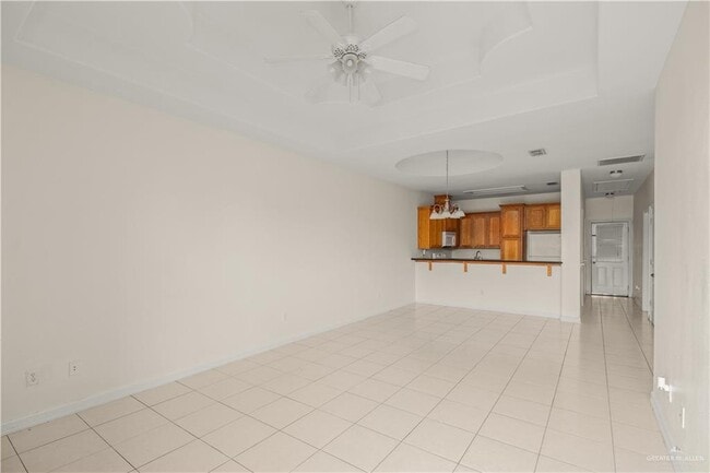 14 Scottland Dr Unidad 2