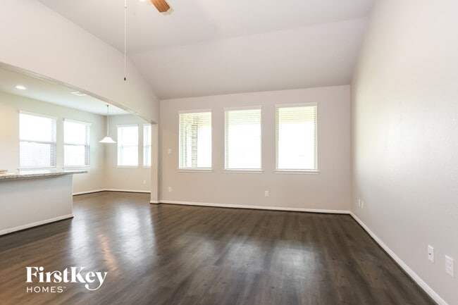 Photo - 3106 Presley Jane Ct