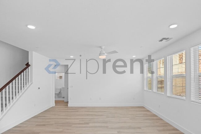 Photo - 355 Monastery Dr