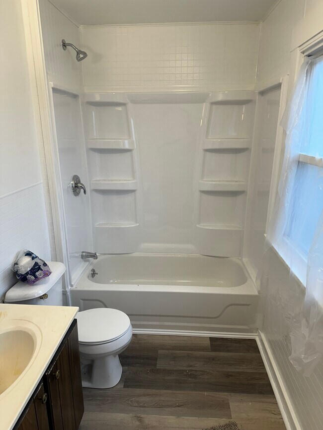 Photo - 1104 S Brady St