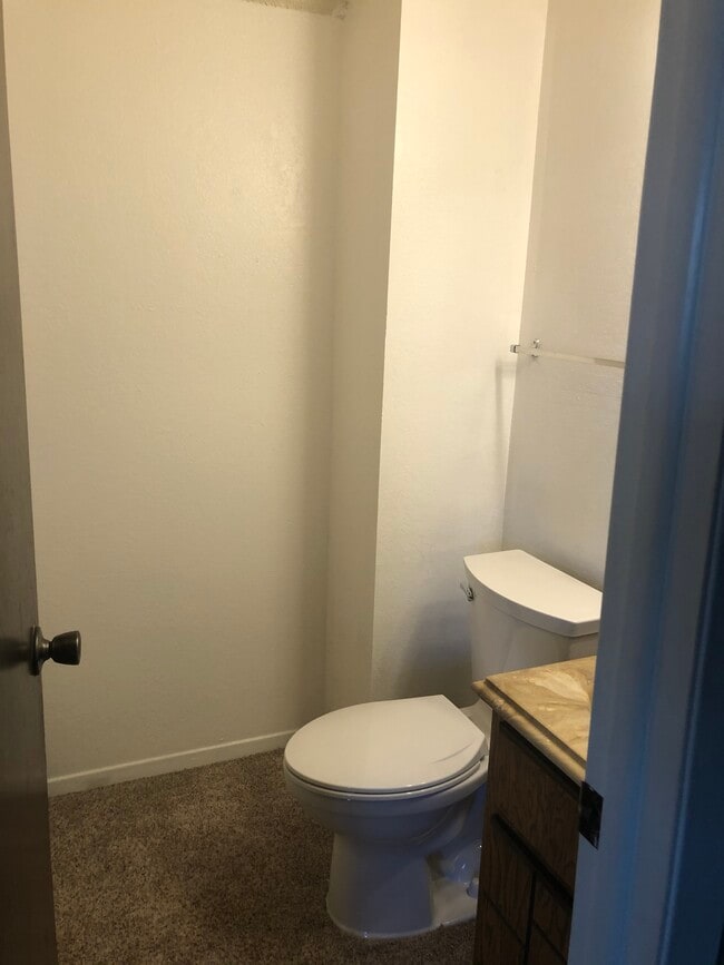 Photo - 3035 Oneal Pkwy Unit #V34