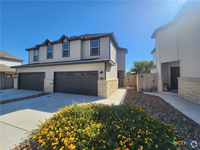 Building Photo - 2021 Rueben Rd Rental