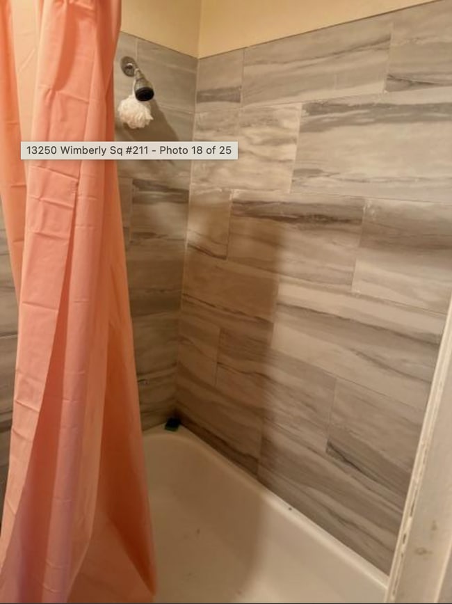 Photo - 13250 Wimberly Sq Unidad 211