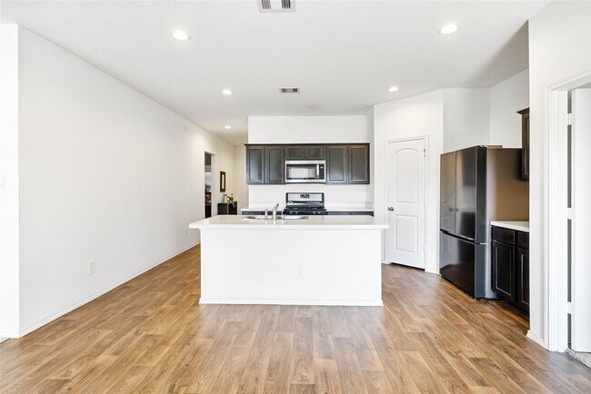 Photo - 21611 Flowering Gdn Ln