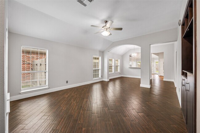 Photo - 26114 Lillian Springs