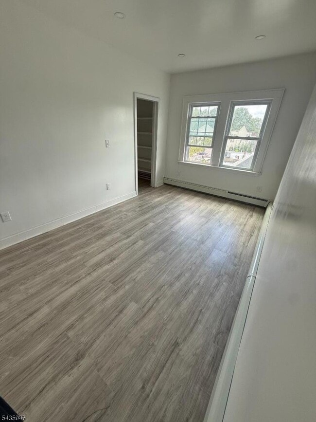 85 Sunnyside Terrace Unit 3