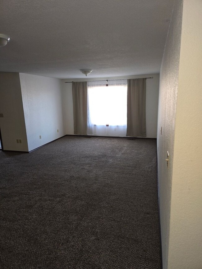 Photo - Beautiful Hermiston Home offers a perfect balance of comfort and convenience