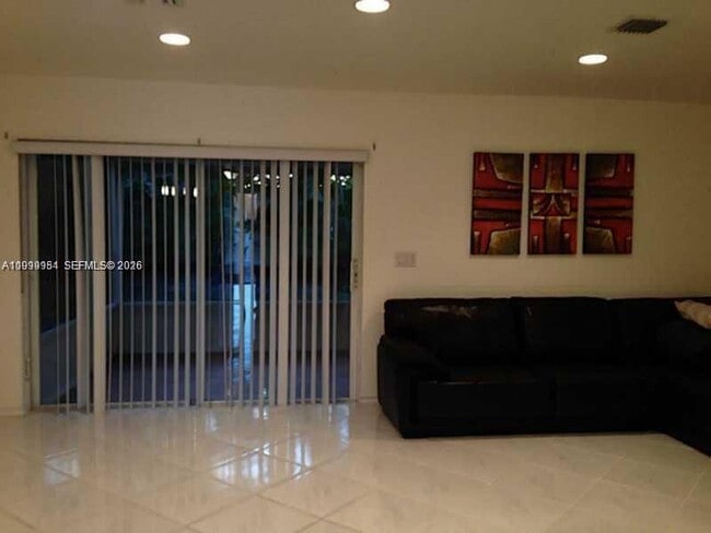 Building Photo - 1455 SW 48th Terrace