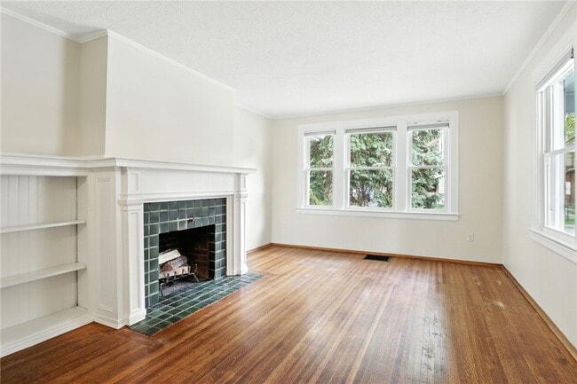 Photo - 297 Dartmouth St