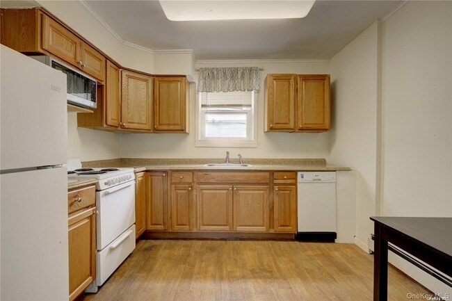 Building Photo - 52 Maryland Ave Unit LS