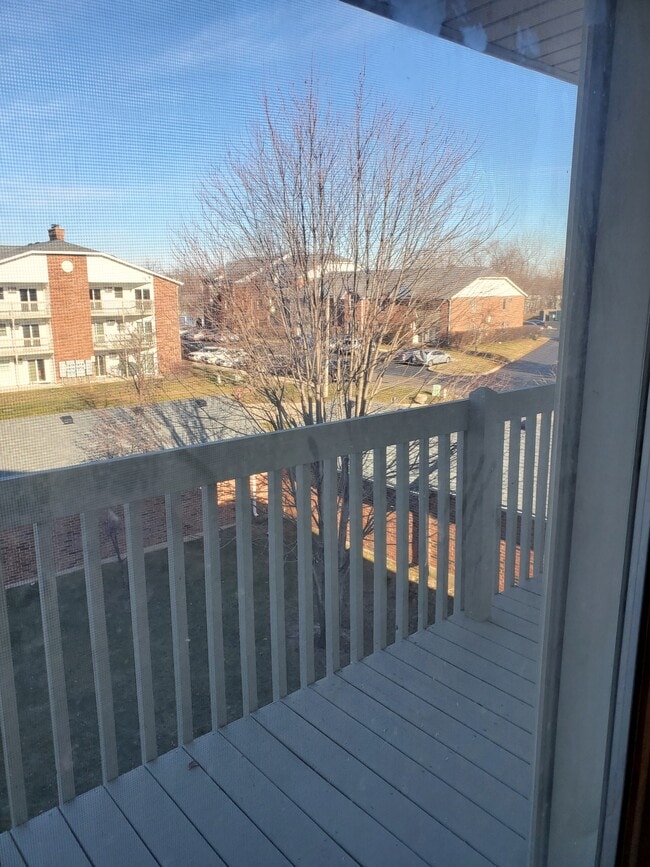 1354 Cunat Ct Unit 3A