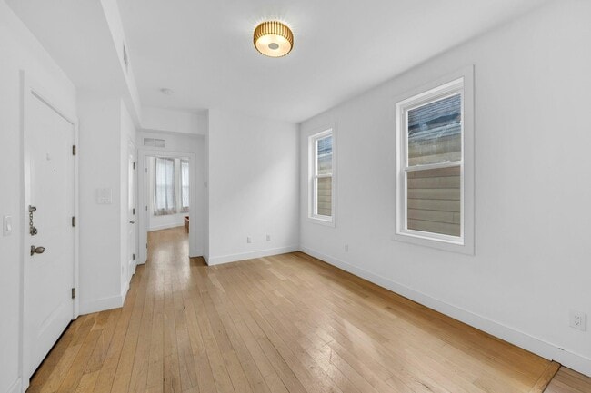 Building Photo - 1631 John F. Kennedy Blvd Unit 3