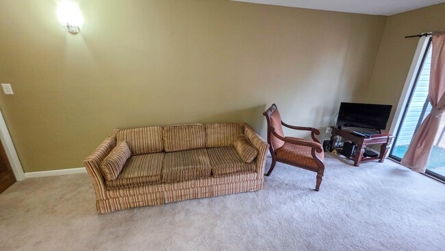 Photo - 500 Fairway Village Dr