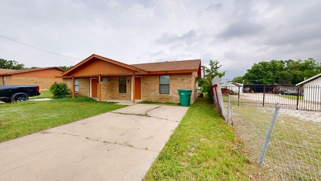 Photo - Affordable duplex in Harker Heights, ONLY $950!!!!!!!!