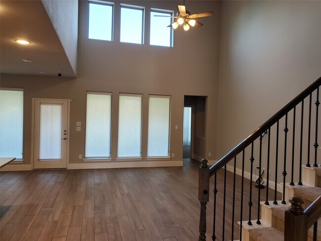 Photo - 2338 Cherrywood Ct